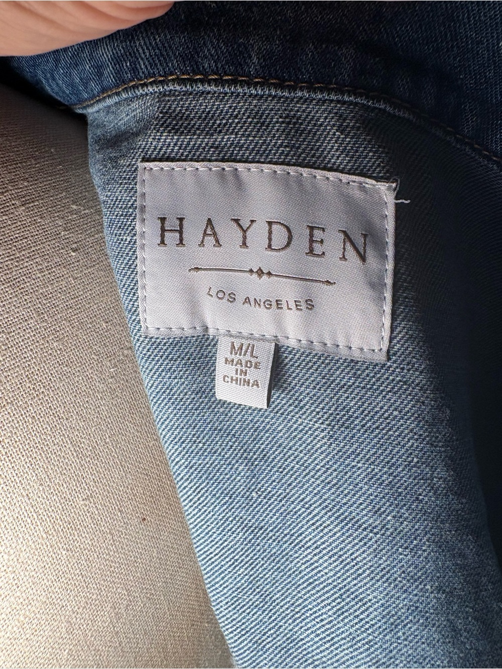 Hayden Ruffled Short Sleeve Distressed Denim Jacket Size M/L - Picture 3 of 5
